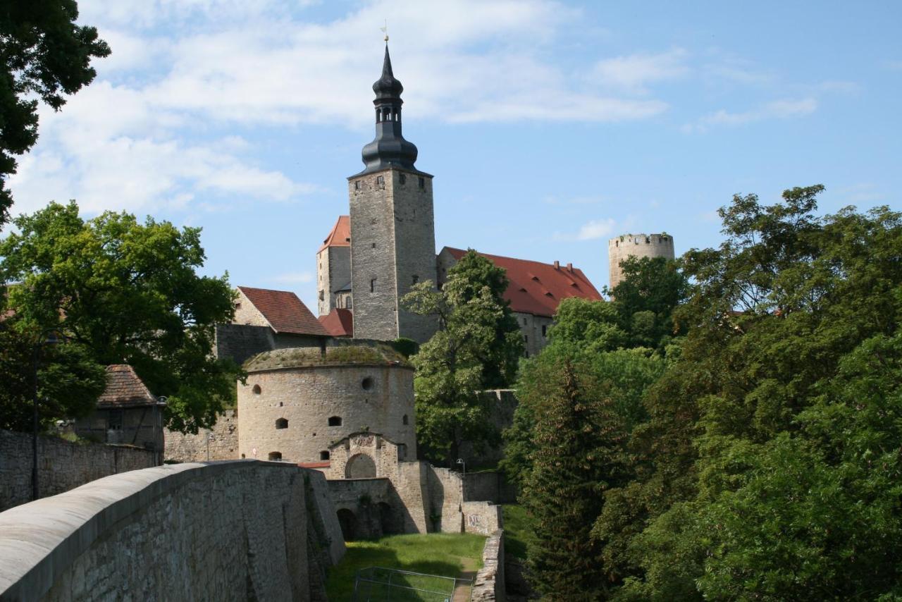 Altstadt Apartments Кверфурт Экстерьер фото